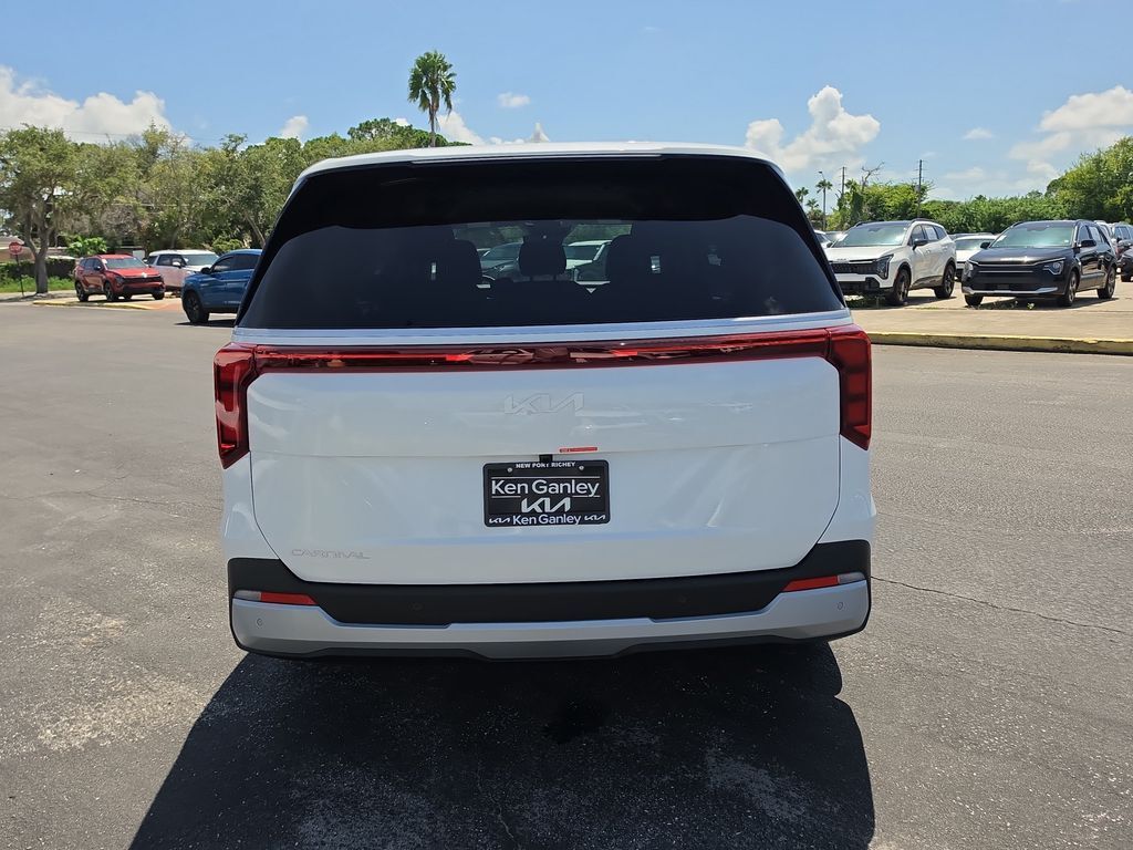2027 Kia Carnival LXS San Clemente CA