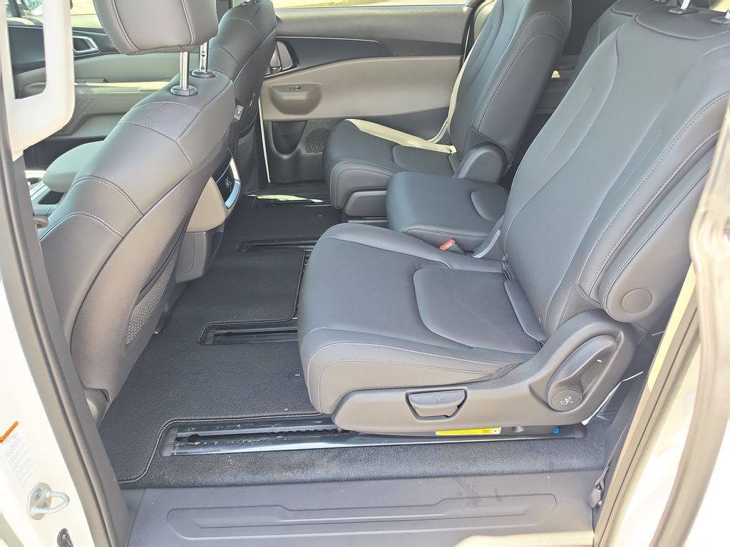 2027 Kia Carnival LXS San Clemente CA