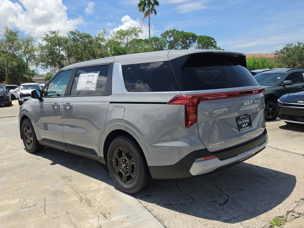 2027 Kia Carnival LXS San Clemente CA