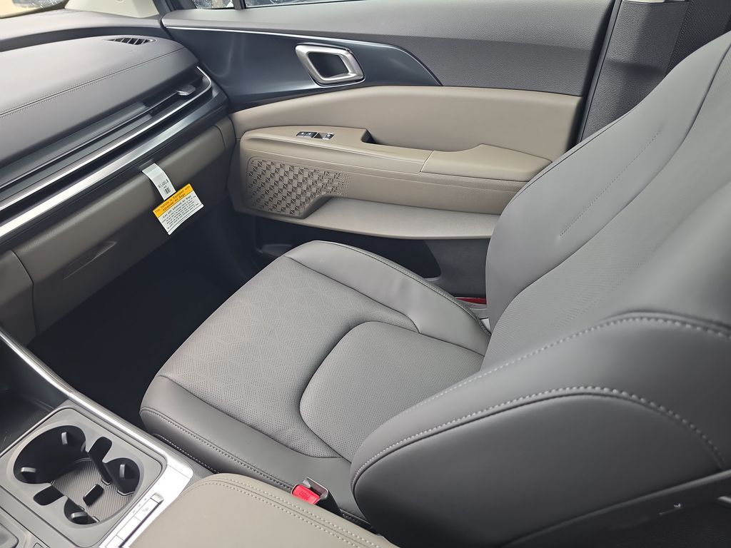 2027 Kia Carnival LXS San Clemente CA