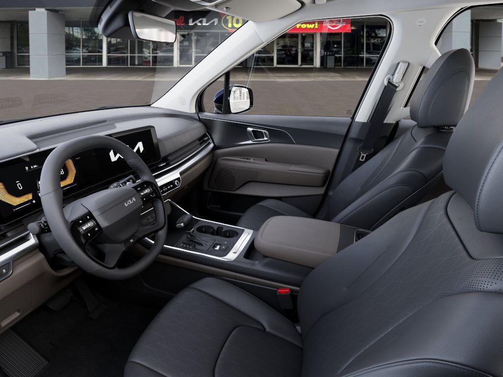 2027 Kia Carnival LXS Tucson AZ