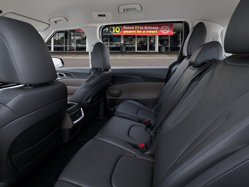 2027 Kia Carnival LXS Tucson AZ