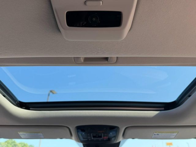 2027 Kia Carnival SX Cape Girardeau MO