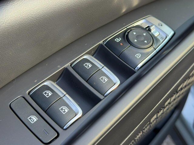 2027 Kia Carnival SX Cape Girardeau MO