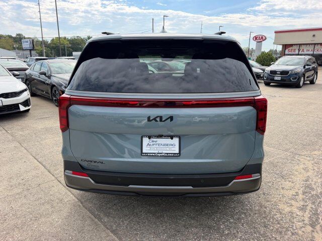 2027 Kia Carnival SX Cape Girardeau MO