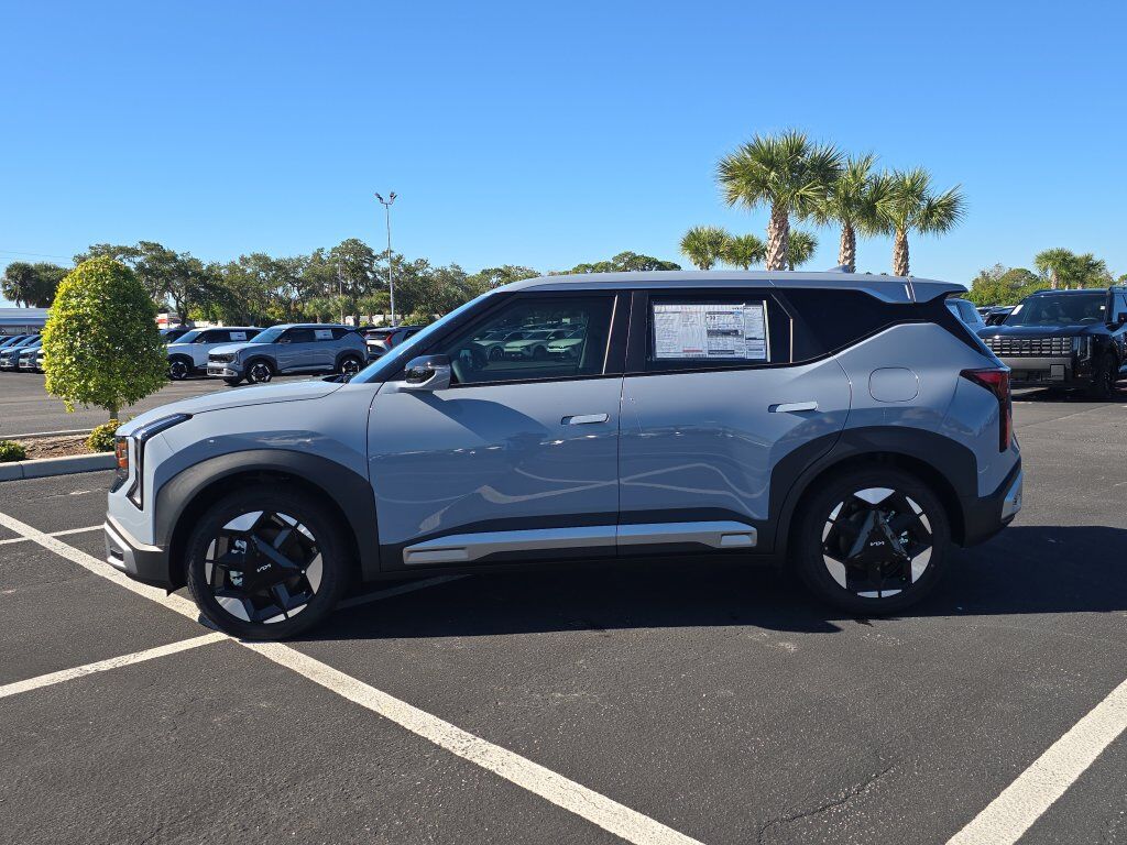 2027 Kia Seltos EX San Clemente CA