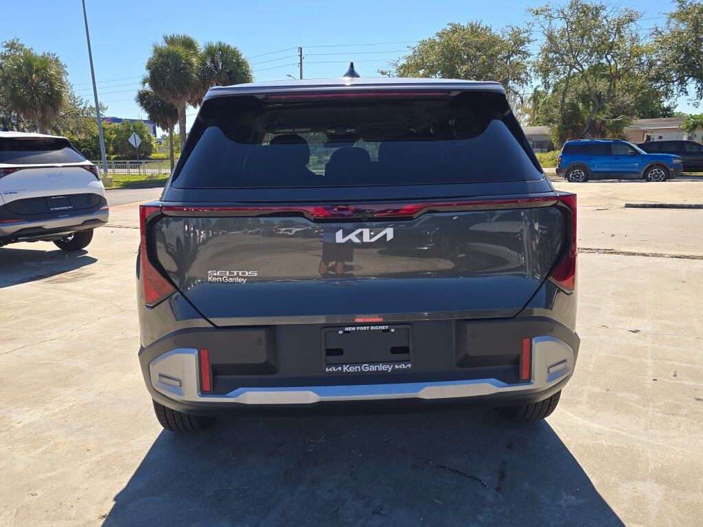 2027 Kia Seltos EX San Clemente CA