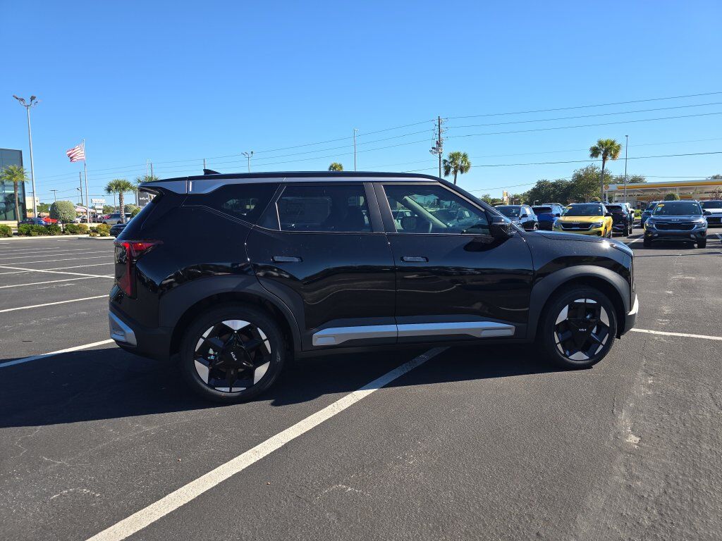 2027 Kia Seltos EX San Clemente CA