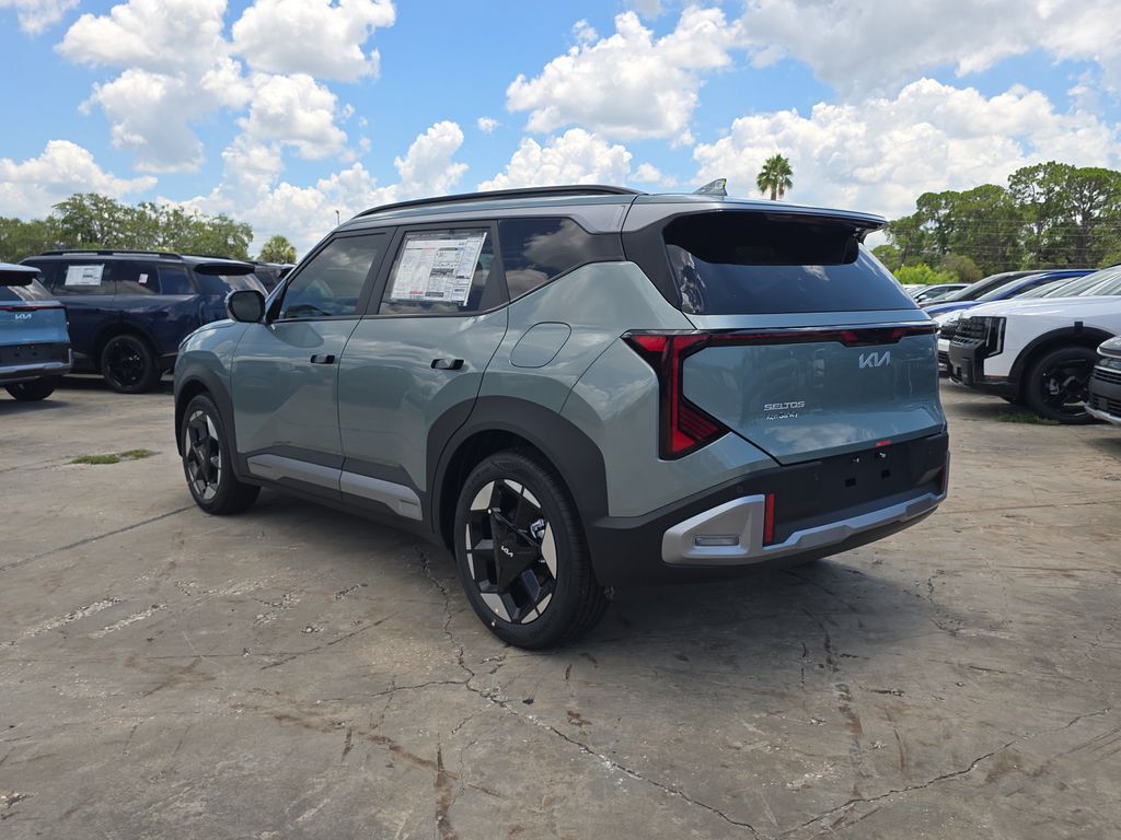2027 Kia Seltos EX San Clemente CA