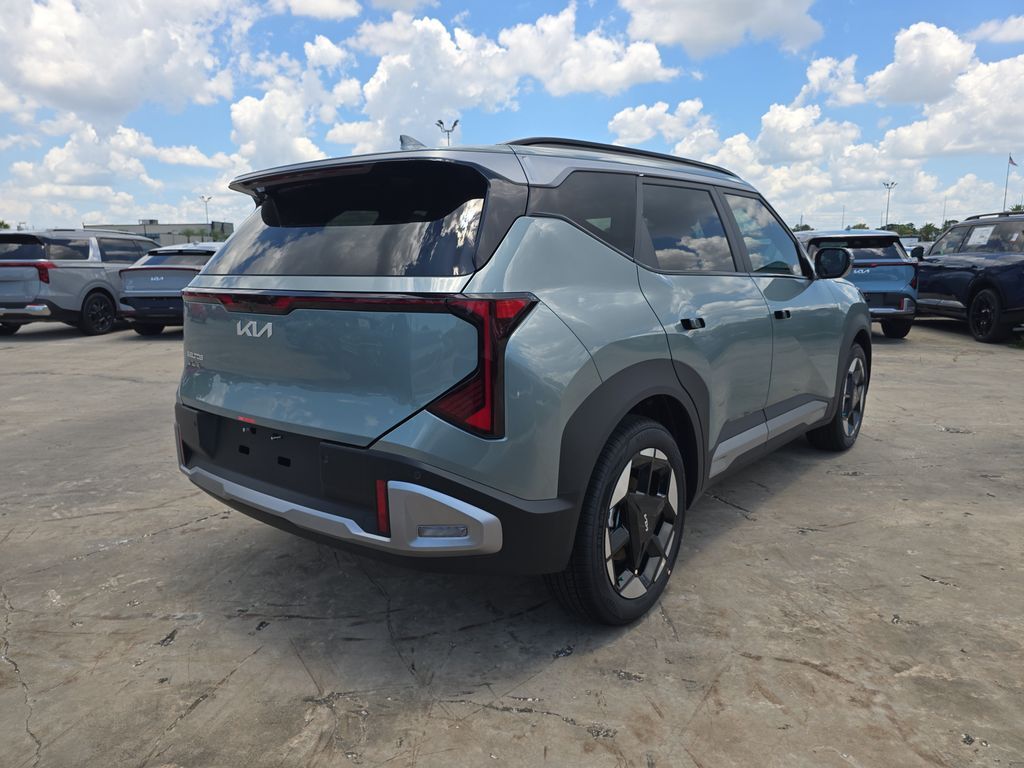2027 Kia Seltos EX San Clemente CA
