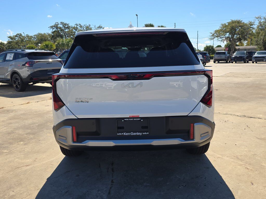 2027 Kia Seltos EX San Clemente CA