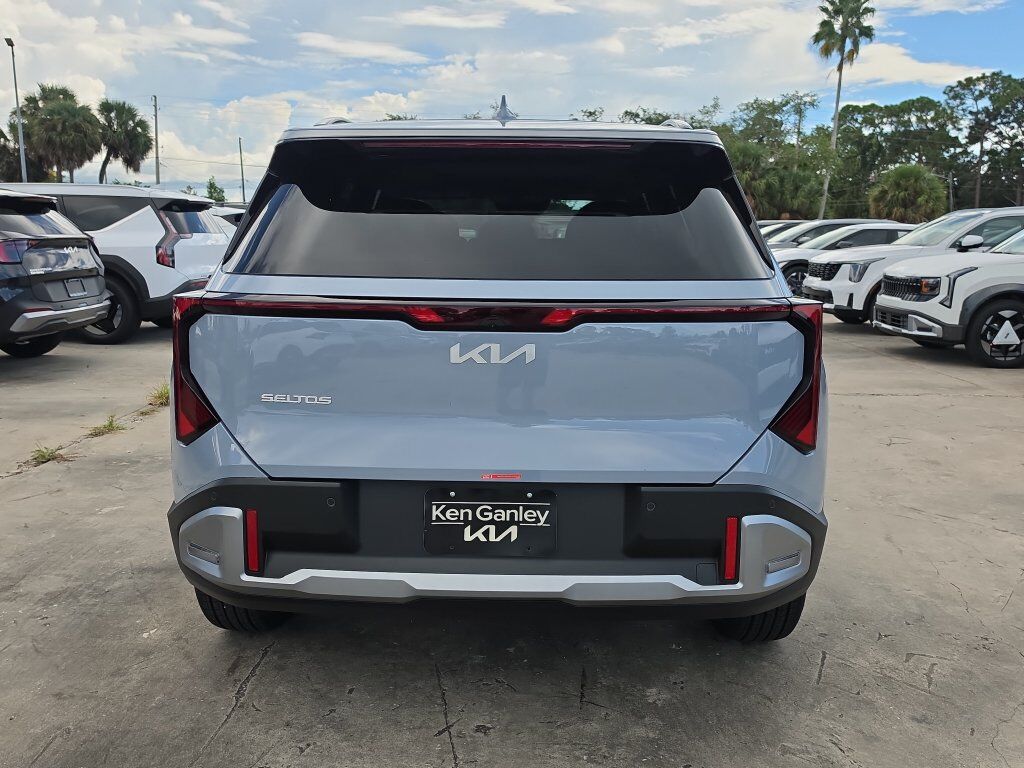 2027 Kia Seltos EX San Clemente CA