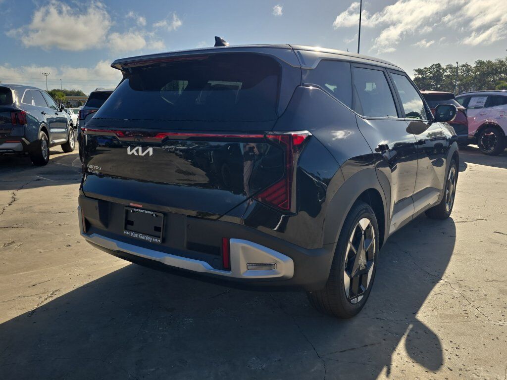 2027 Kia Seltos S San Clemente CA