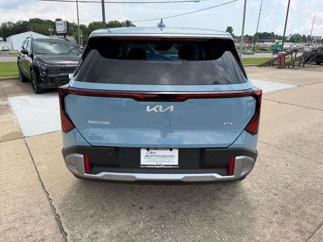 2027 Kia Seltos S