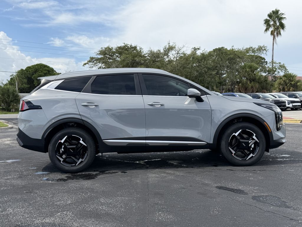 2027 Kia Sportage EX