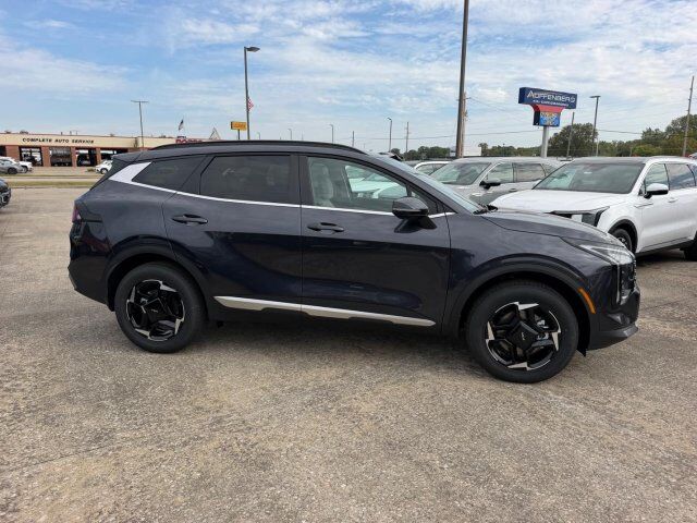 2027 Kia Sportage EX