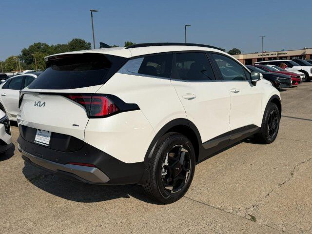 2027 Kia Sportage Hybrid EX
