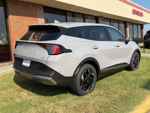 2027 Kia Sportage Hybrid S