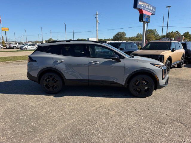 2027 Kia Sportage Hybrid X-Line