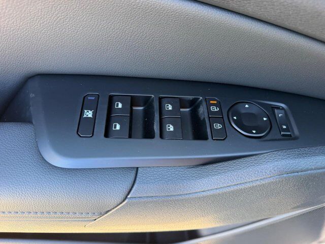 2027 Kia Sportage Hybrid X-Line Cape Girardeau MO