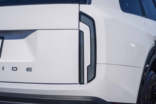 2027 Kia Telluride LX Huntington Beach CA