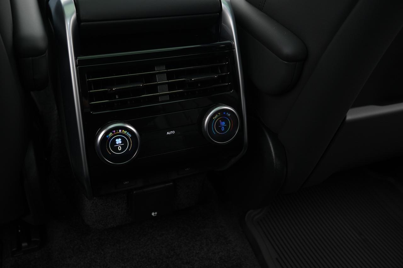 2027 Land Rover Range Rover SE Miami FL