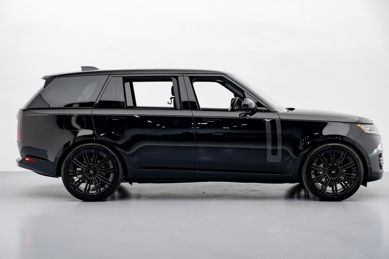2027 Land Rover Range Rover SE Miami FL