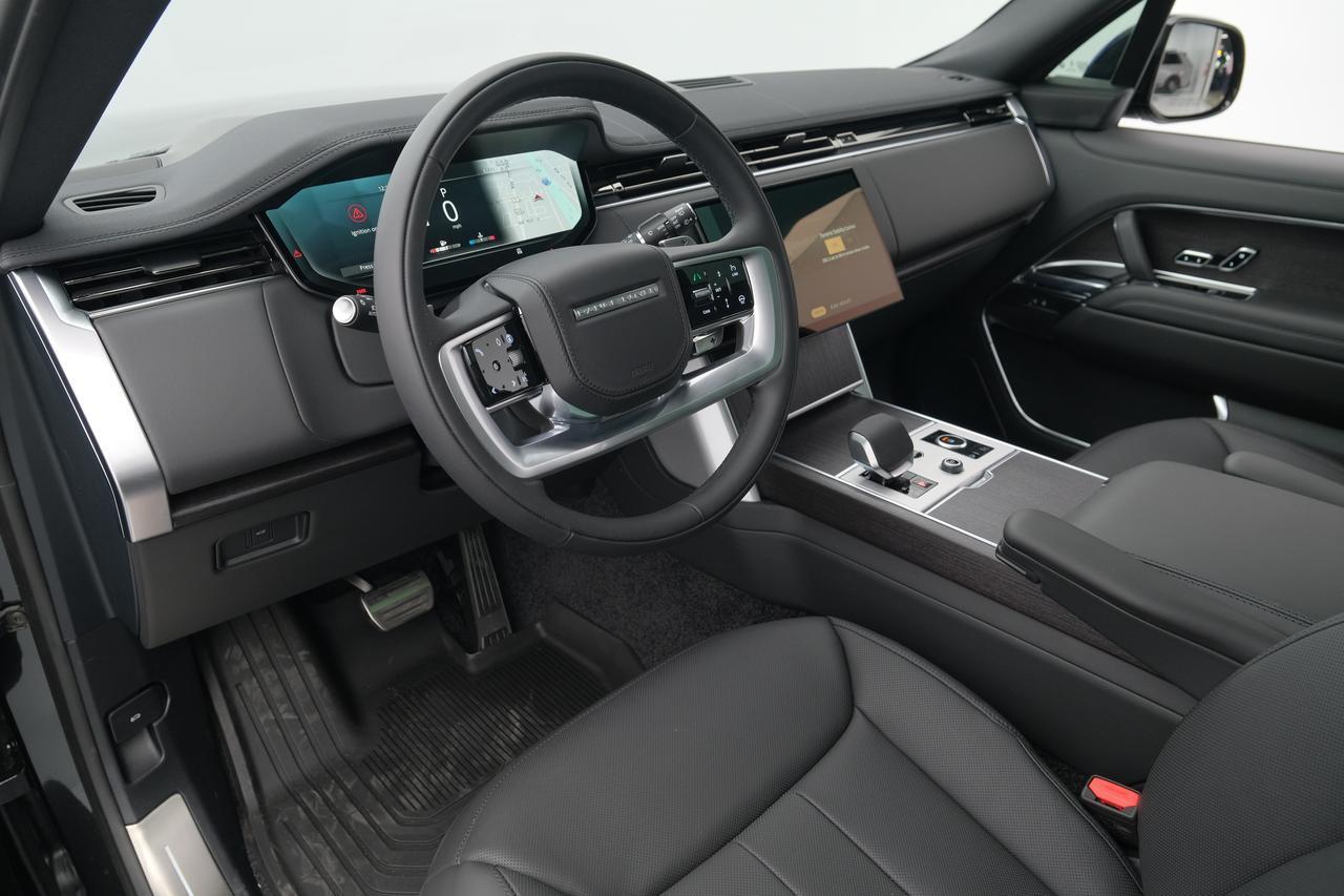 2027 Land Rover Range Rover SE Miami FL