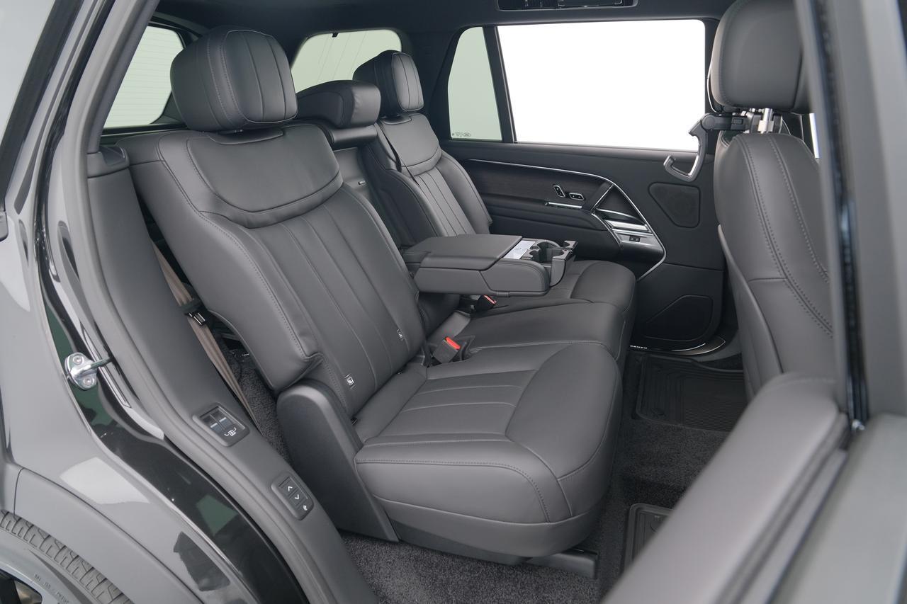 2027 Land Rover Range Rover SE Miami FL