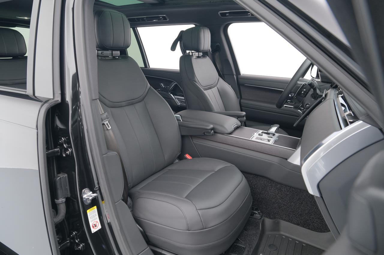 2027 Land Rover Range Rover SE Miami FL