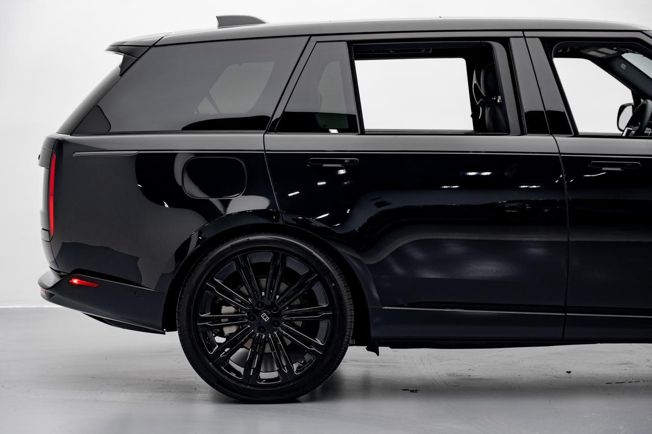 2027 Land Rover Range Rover SE Miami FL