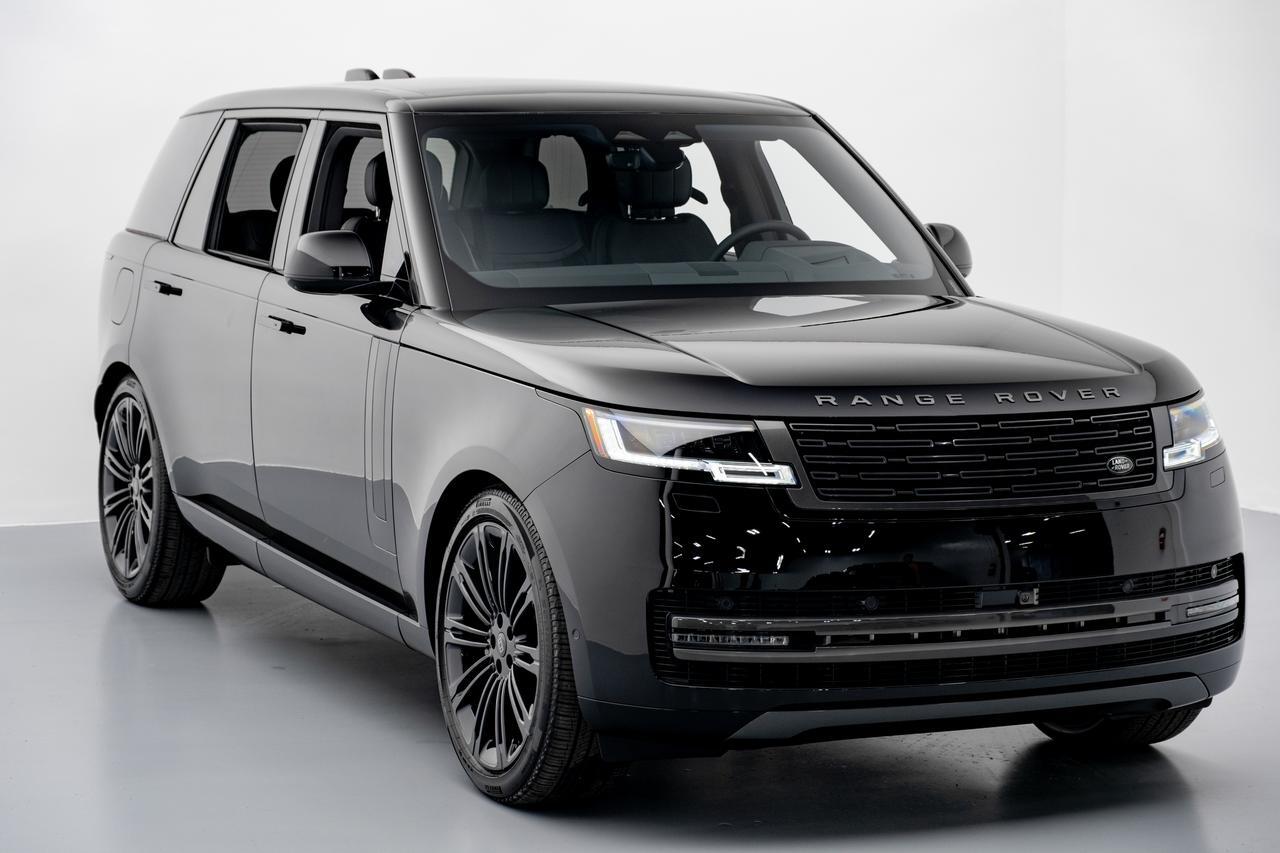 2027 Land Rover Range Rover SE