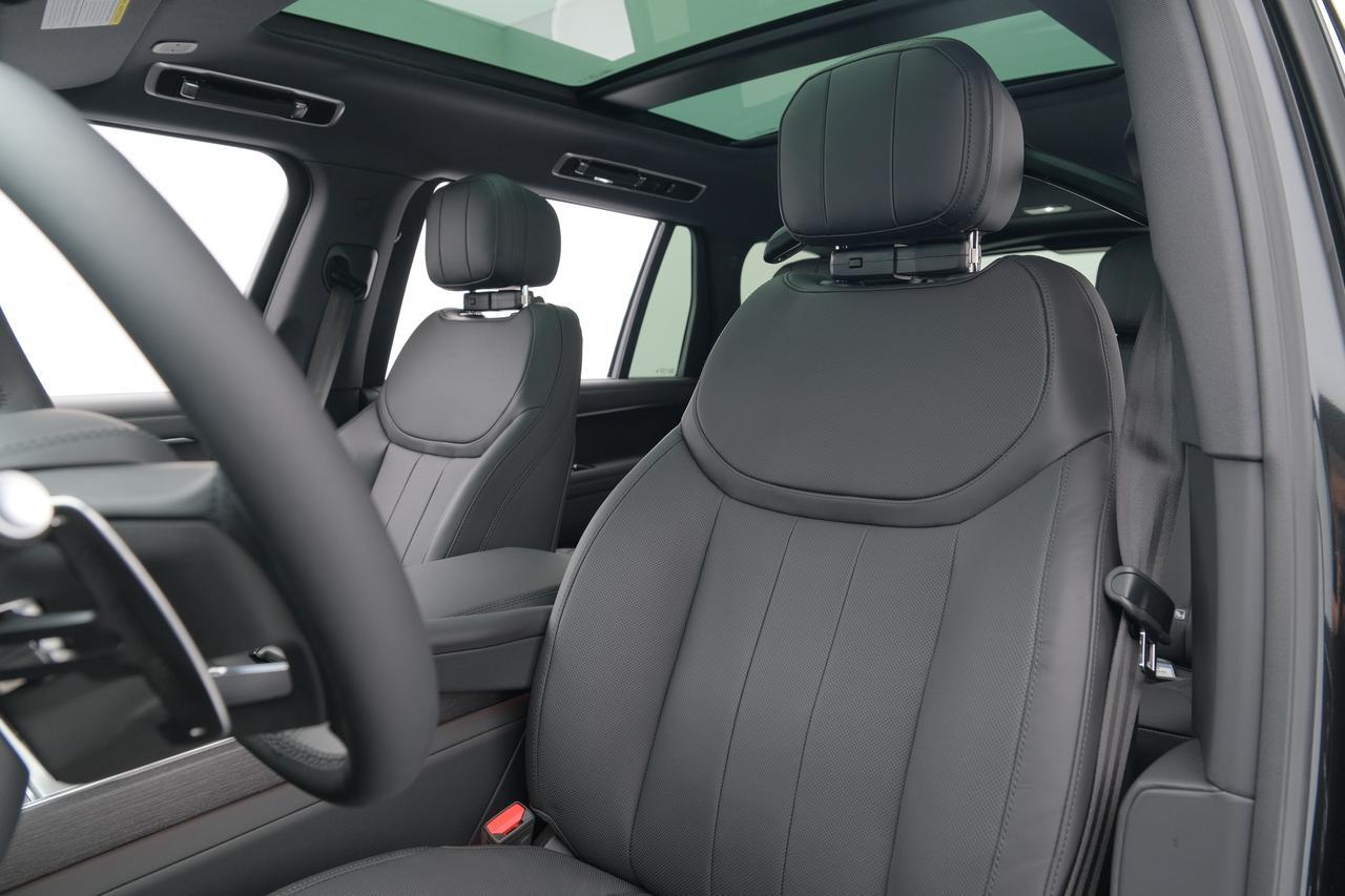 2027 Land Rover Range Rover SE Miami FL