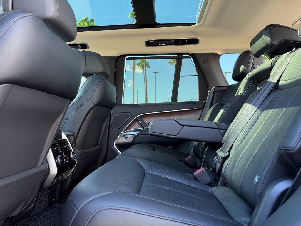 2027 Land Rover Range Rover SE Tucson AZ