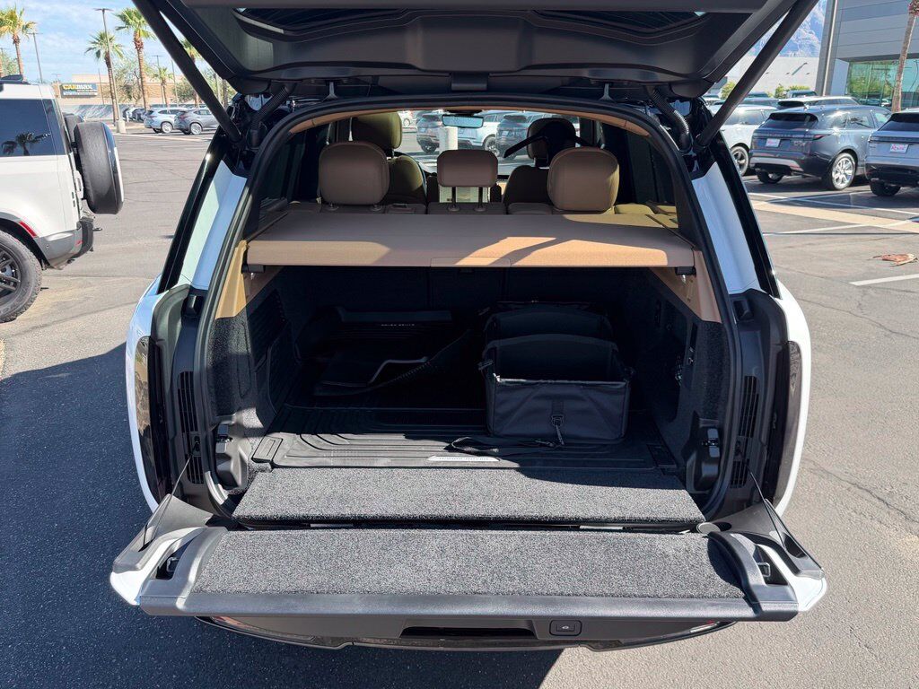 2027 Land Rover Range Rover SE Tucson AZ