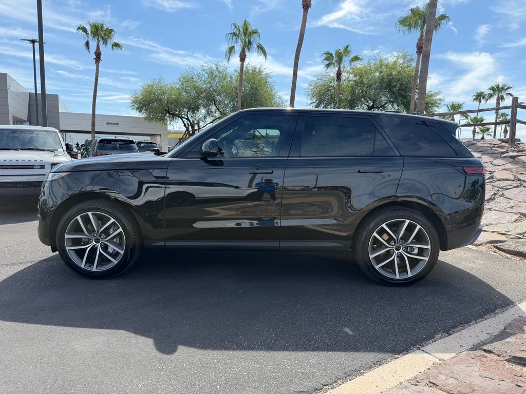 2027 Land Rover Range Rover Sport SE