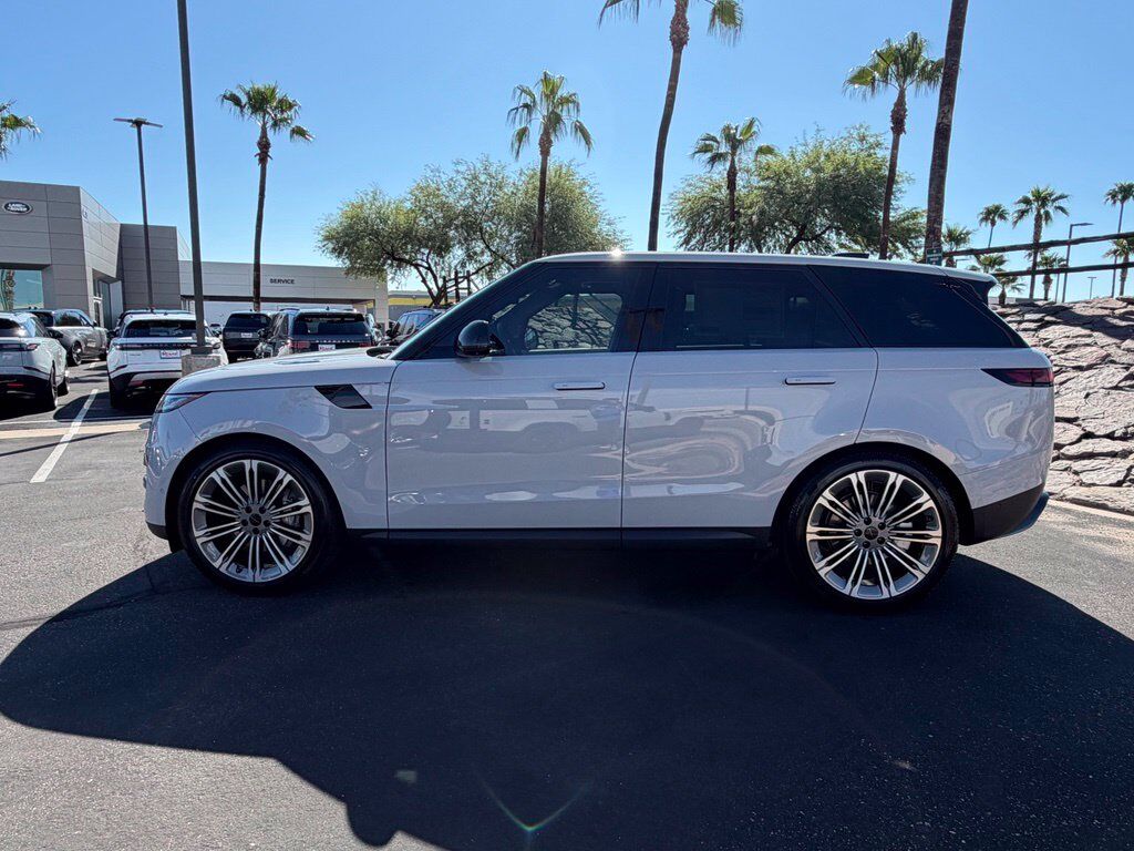 2027 Land Rover Range Rover Sport SE