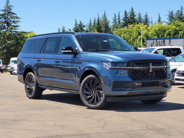 2027 Lincoln Navigator L Reserve