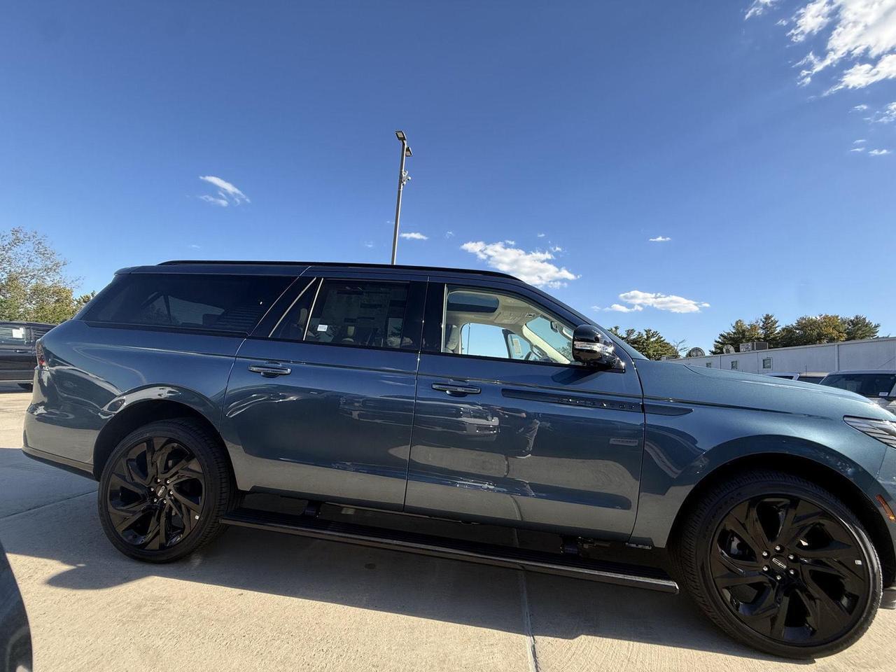 2027 Lincoln Navigator L Reserve Gaithersburg MD