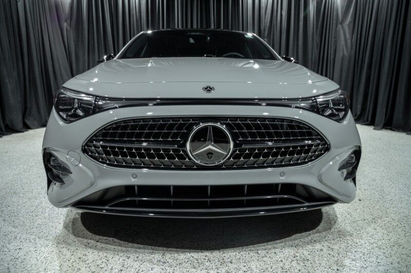 2027 Mercedes-Benz CLA 220 Hybrid Sedan