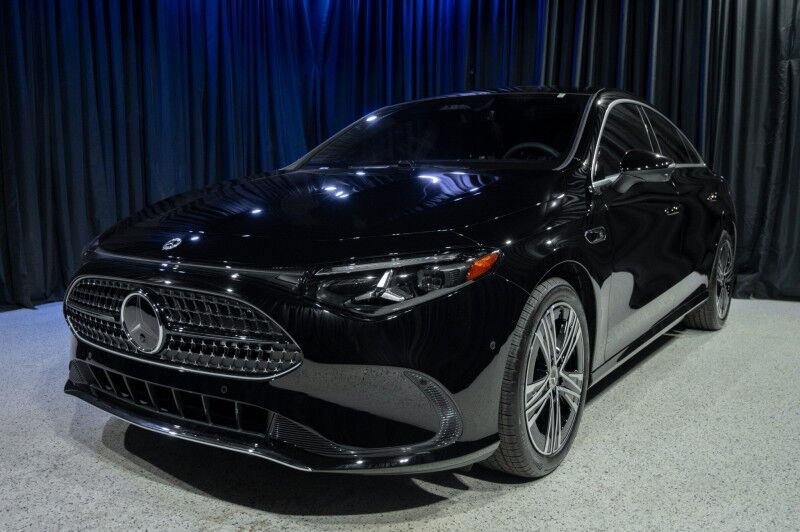 2027 Mercedes-Benz CLA 220 Hybrid Sedan