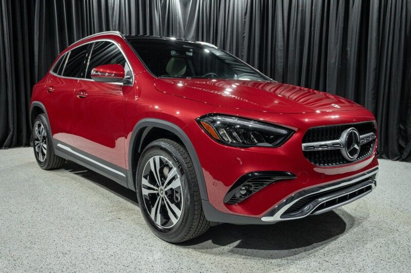 2027 Mercedes-Benz GLC 300 4MATIC&reg; Coupe