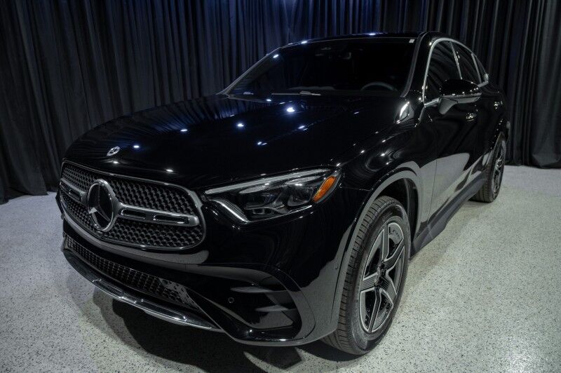 2027 Mercedes-Benz GLC