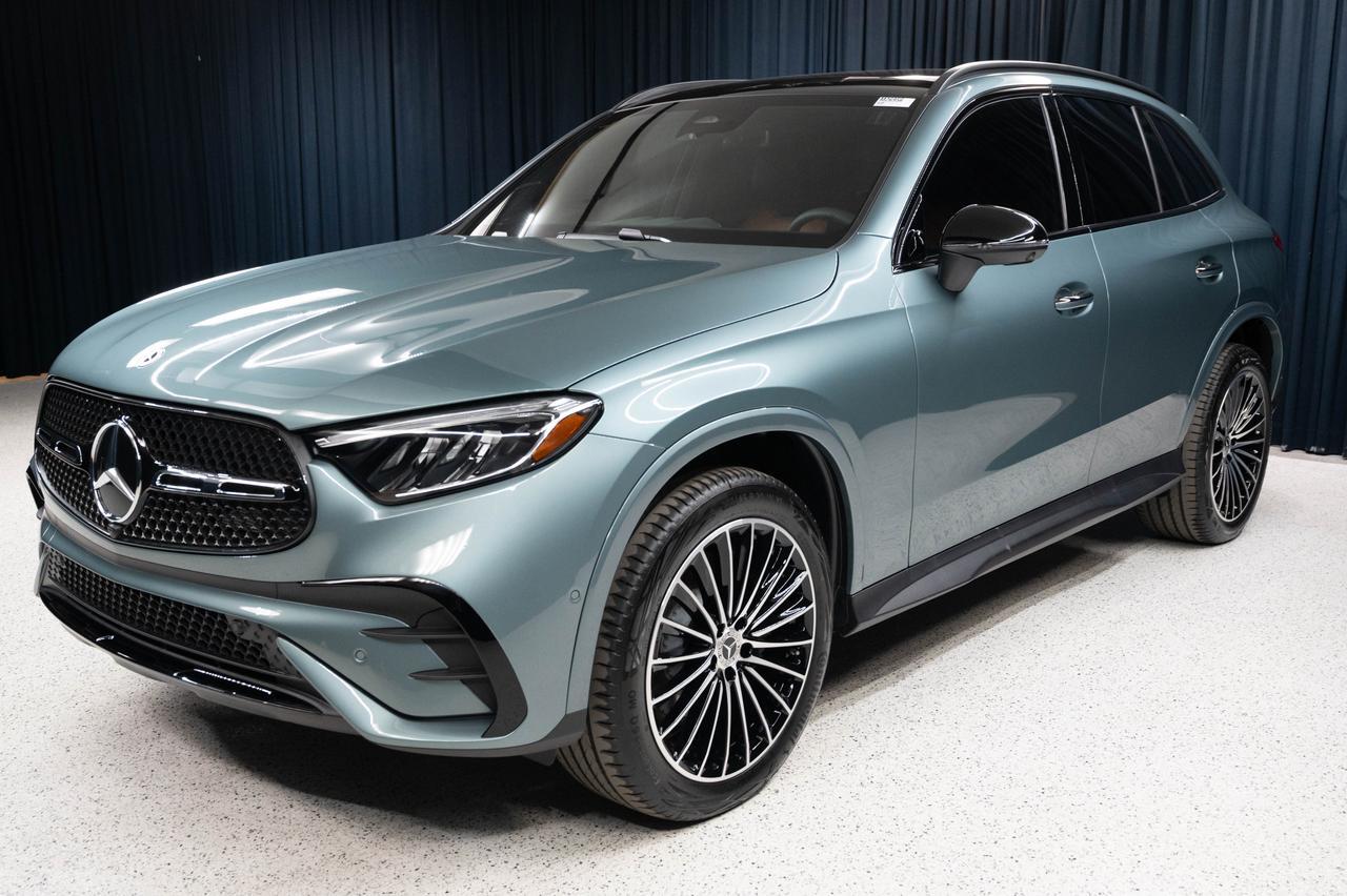 2027 Mercedes-Benz GLC 300 4MATIC&reg; SUV