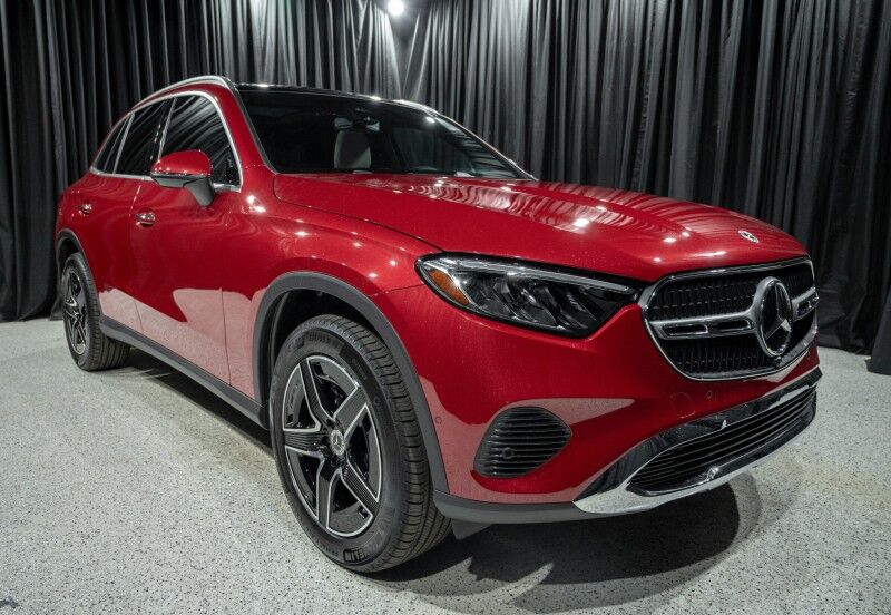 2027 Mercedes-Benz GLC 300 SUV