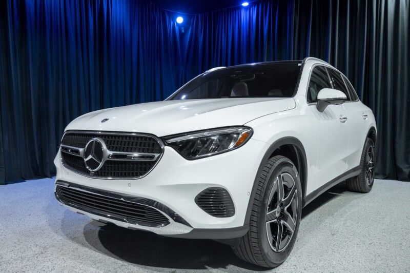 2027 Mercedes-Benz GLC 300 SUV