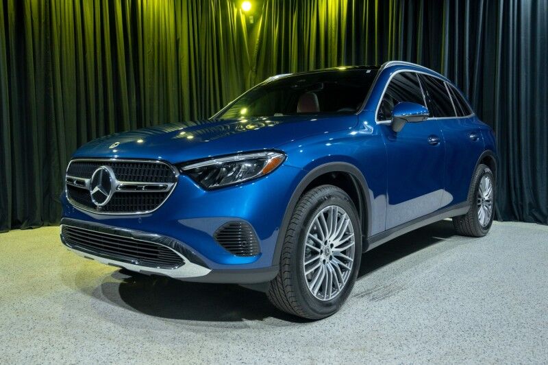 2027 Mercedes-Benz GLC 300 SUV