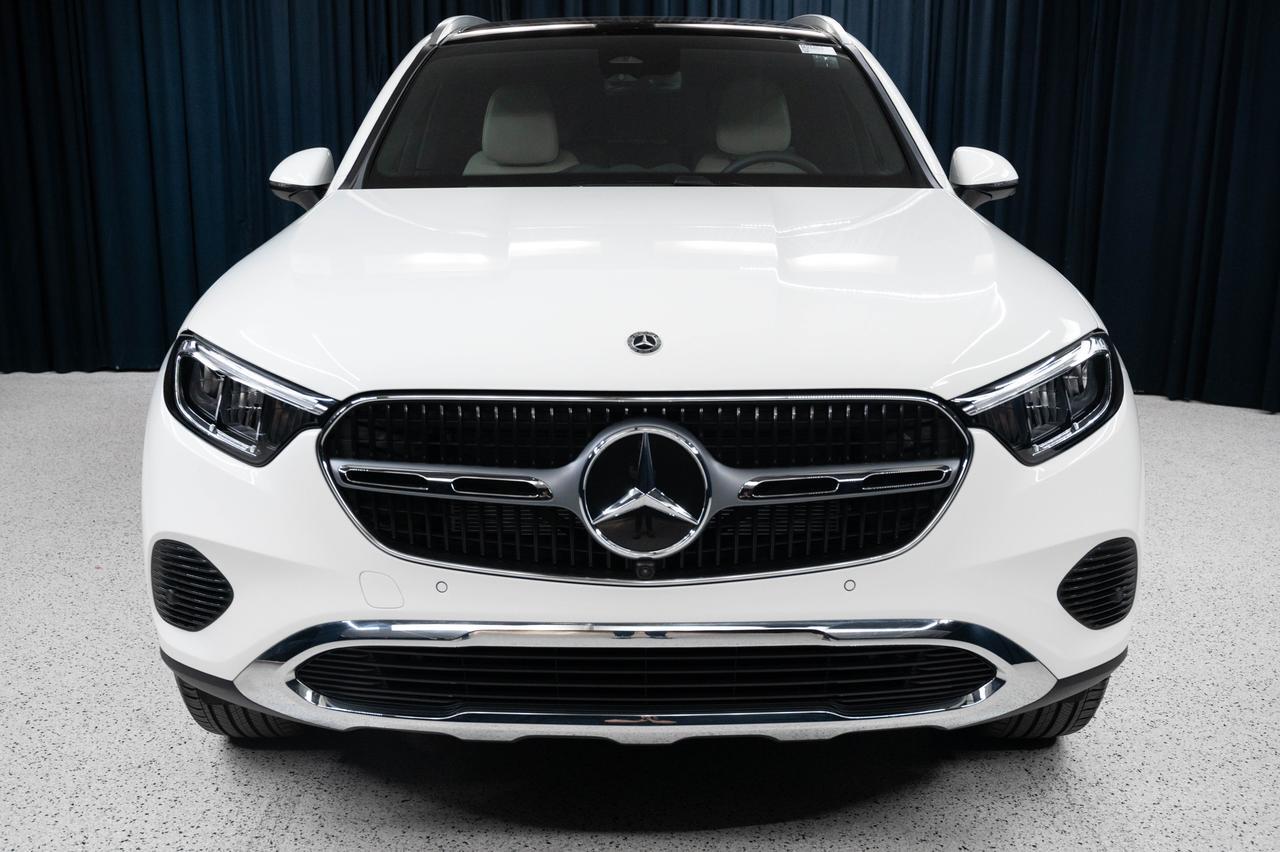 2027 Mercedes-Benz GLC 300 SUV
