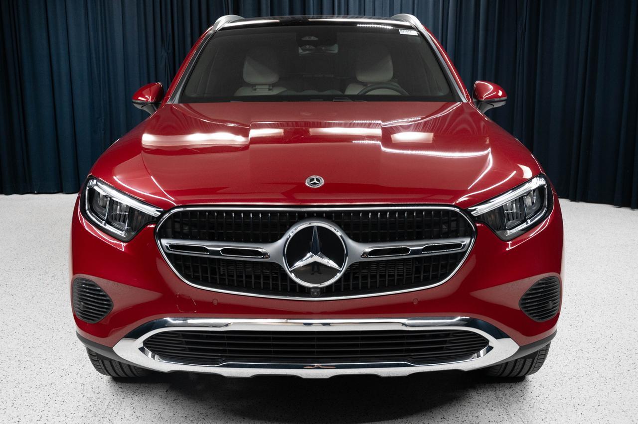 2027 Mercedes-Benz GLC 300 SUV