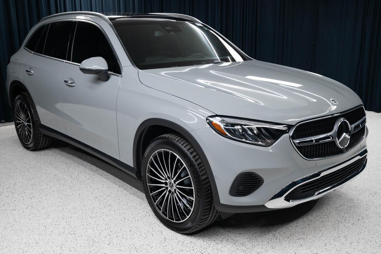 2027 Mercedes-Benz GLC 300 SUV